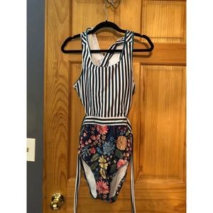NWOT one piece bathing suit